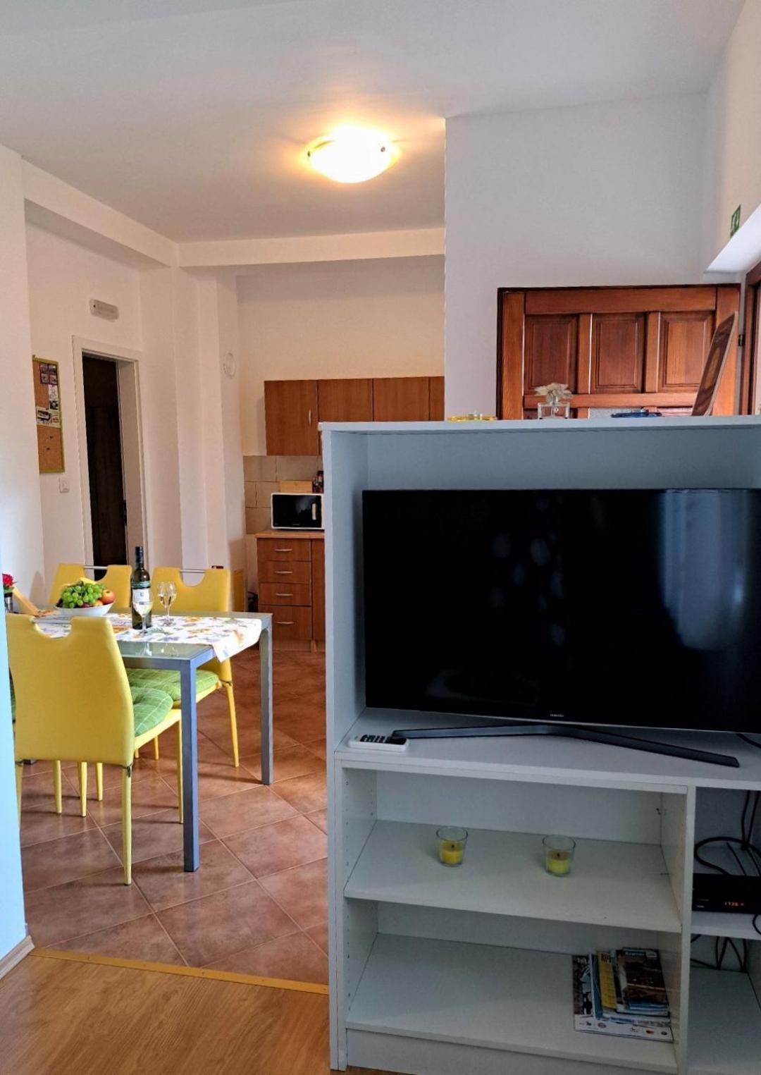 Apartment Katarina Риека Экстерьер фото